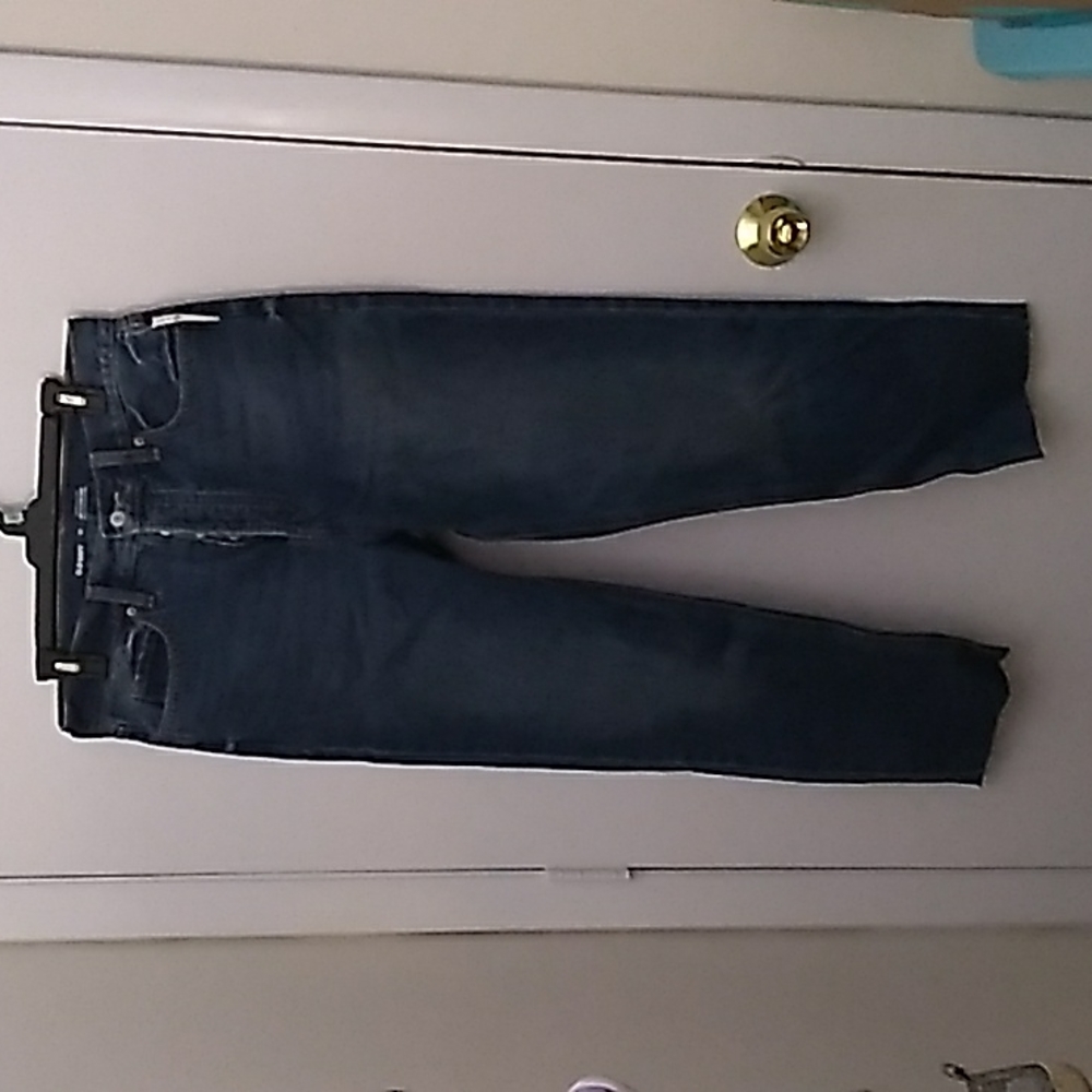 Old Navy Buttonfly blue jeans 👖 unfinished hem size 10